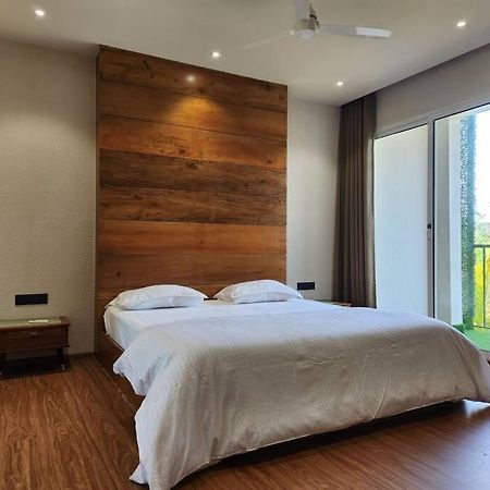 Gulzar 2Bhk Service Apartment, Канур Екстериор снимка